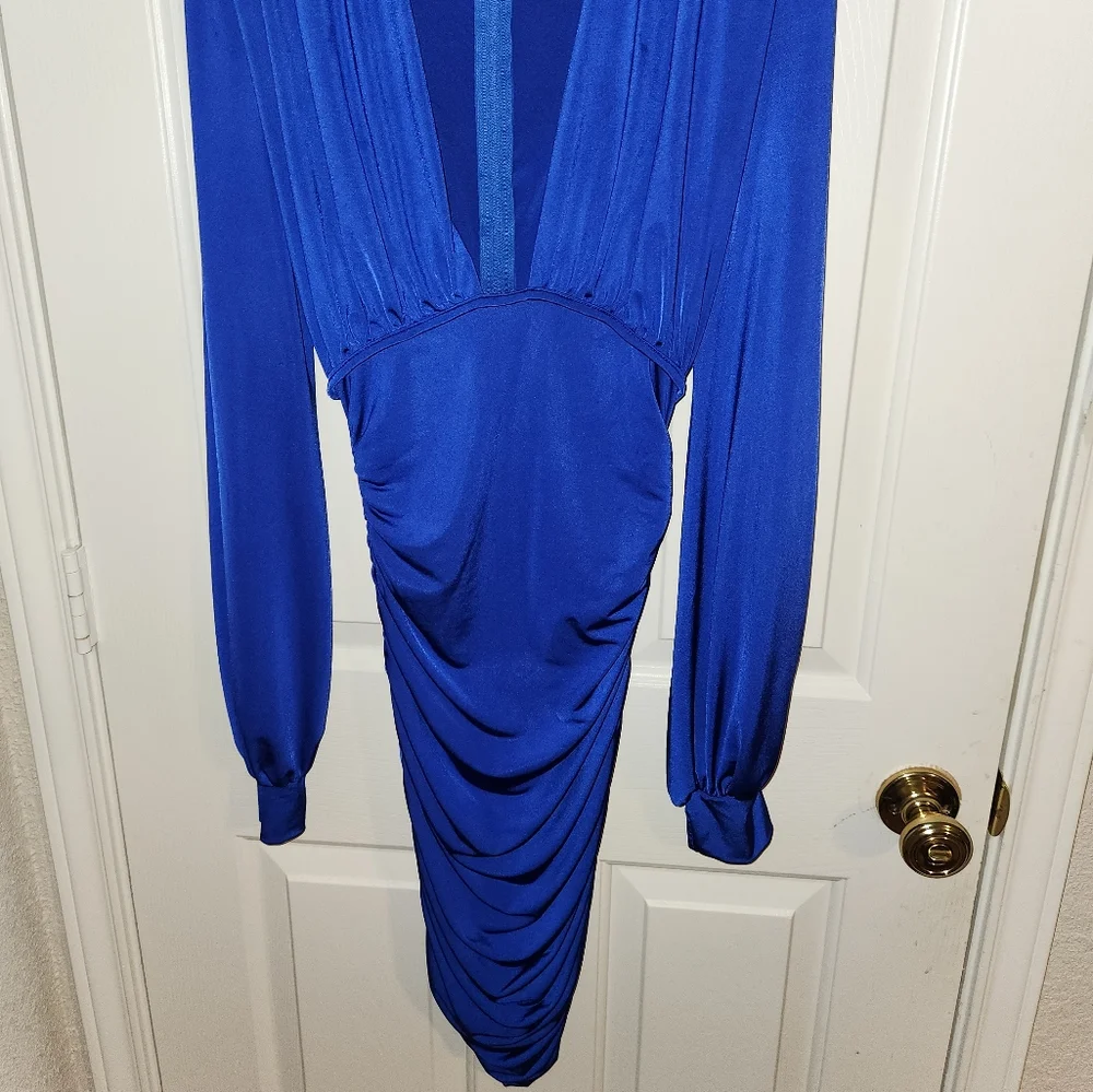 Dress - Picture 2 of 2